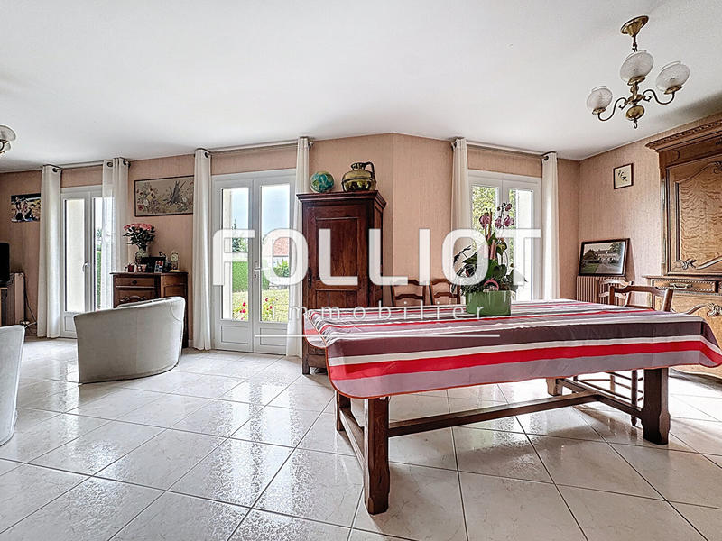 Maison - 114 m² - 6 pièces