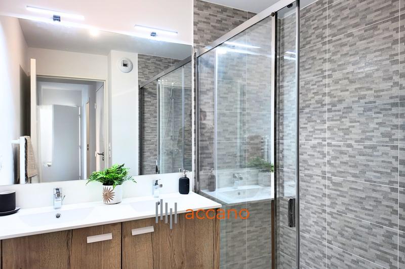 Appartement - 94 m² - 4 pièces