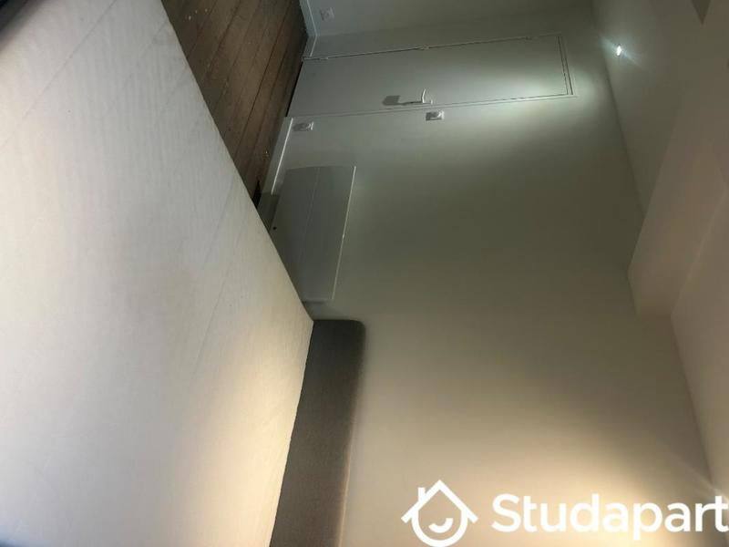 Chambre - 15 m² - 1 pièce