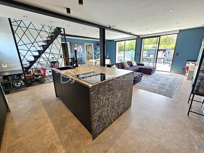 Pavillon - 134 m² - 5 pièces