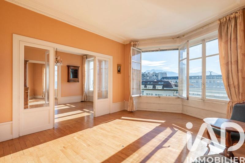 Appartement - 127 m² - 5 pièces