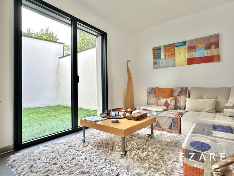 Maison - 186 m² - 7 pièces