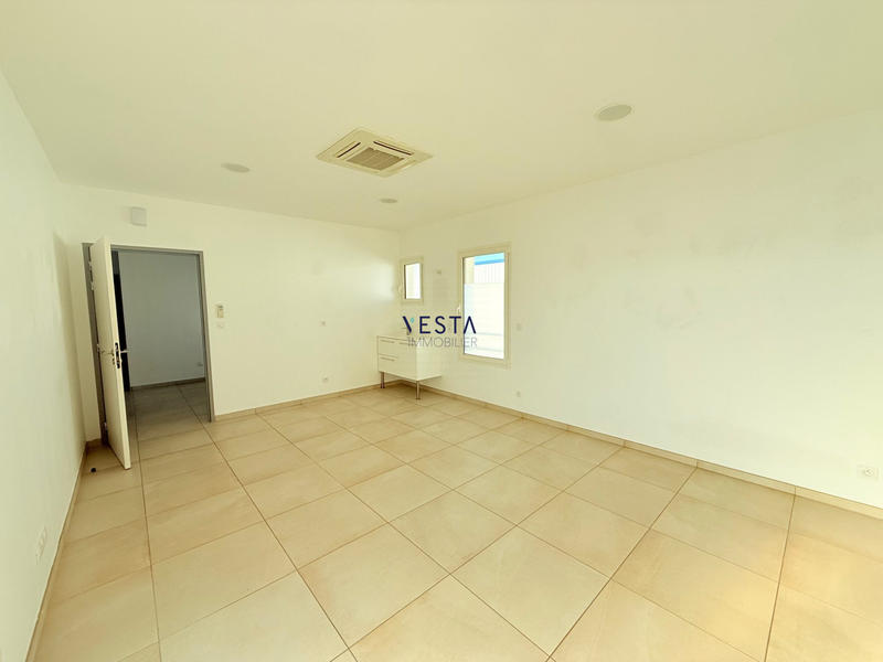 Local d'activités - 18 m² - 1 pièce