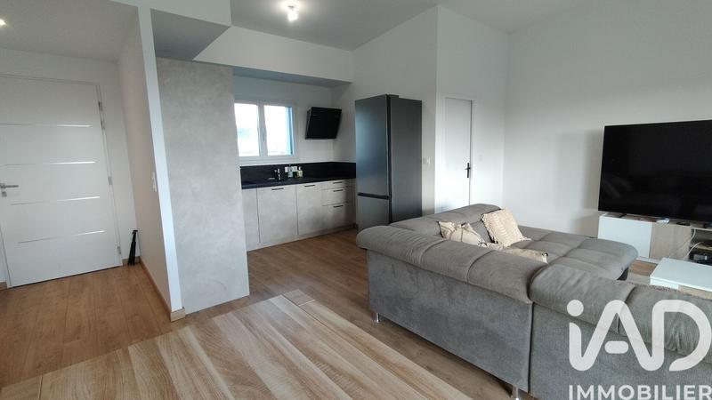 Maison - 95 m² - 4 pièces