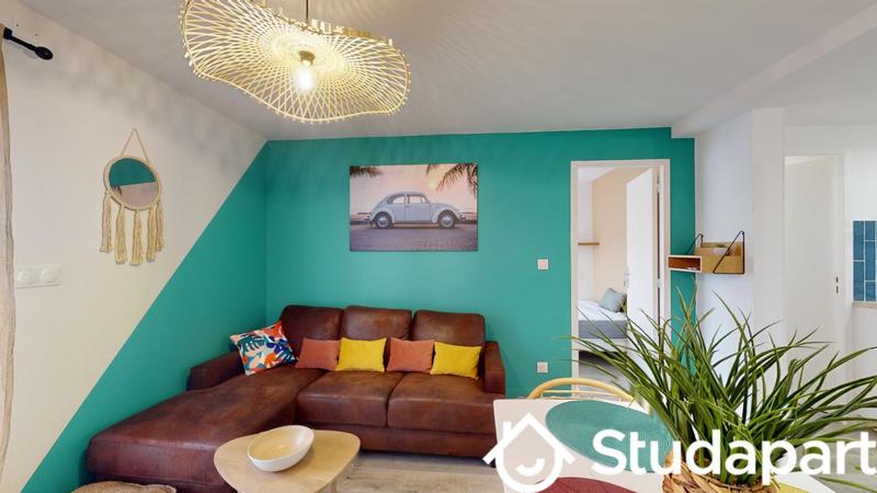 Chambre - 9 m² - 1 pièce