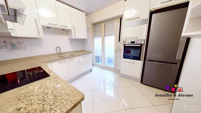 Appartement - 86 m² - 4 pièces