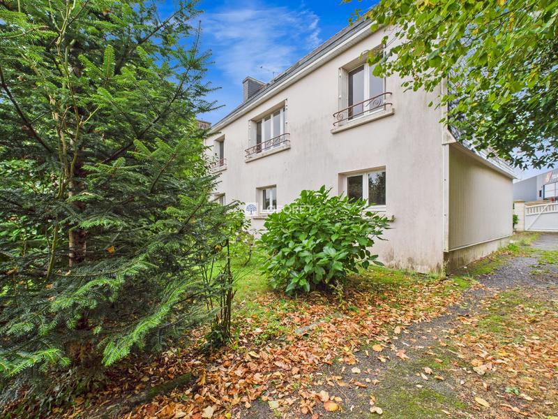 Maison - 110 m² - 5 pièces