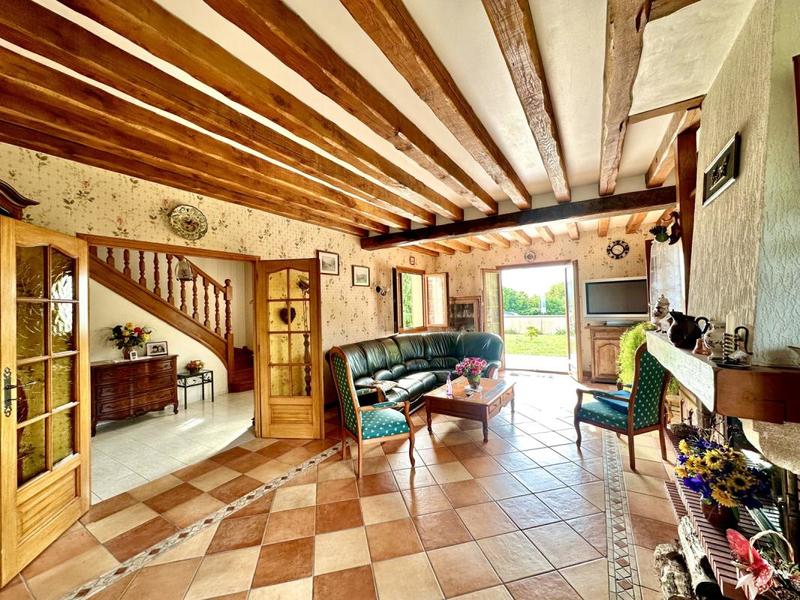 Maison - 195 m² - 6 pièces