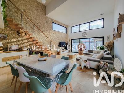 Maison - 160 m² - 4 pièces