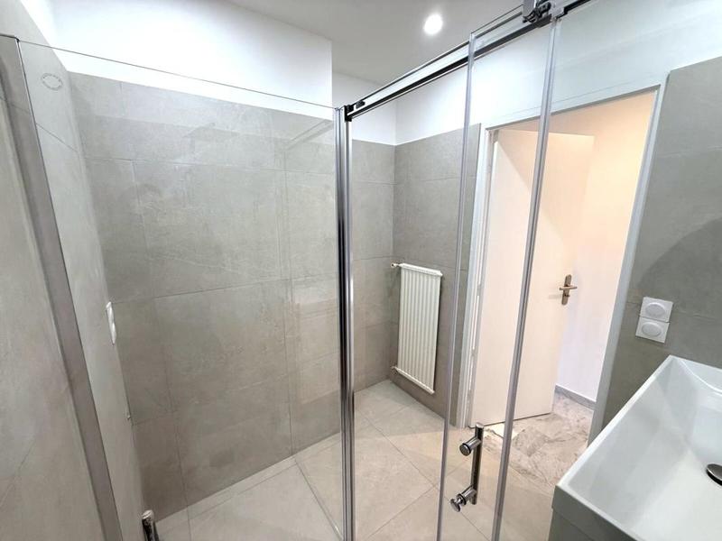 Appartement - 75 m² - 4 pièces