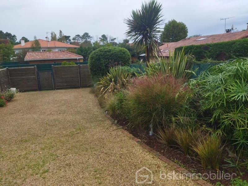 Immeuble - 140 m² - 6 pièces