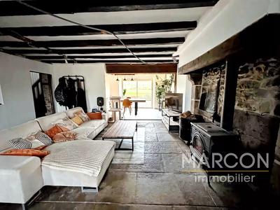 Maison de village - 255 m² - 7 pièces