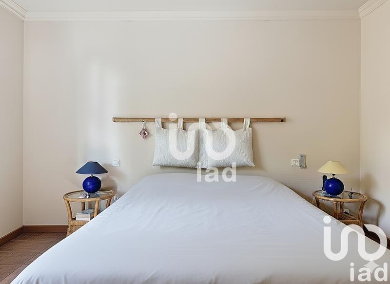 Maison - 241 m² - 10 pièces