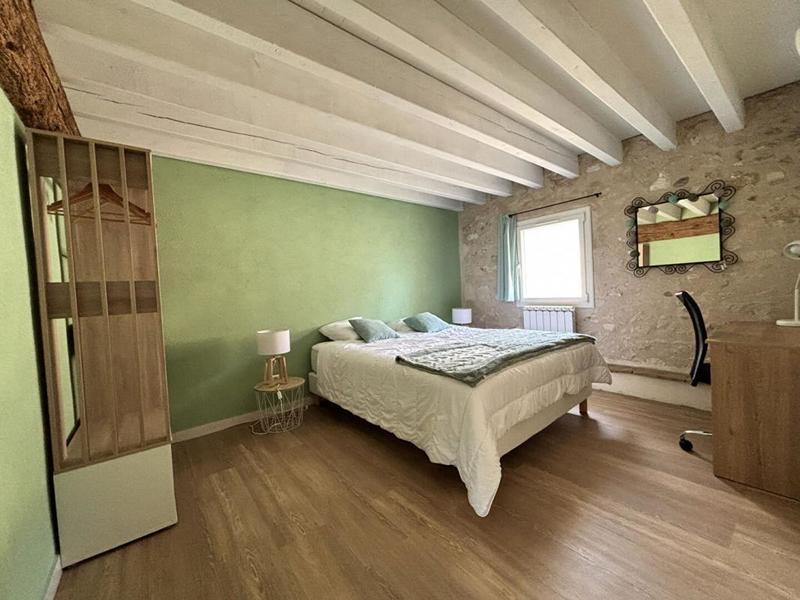 Maison - 340 m² - 10 pièces