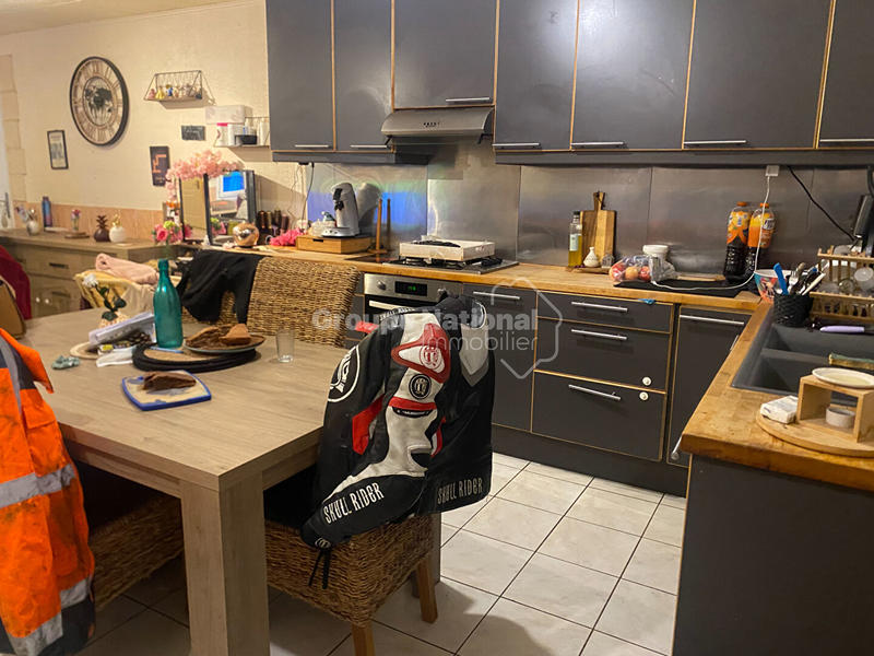 Maison - 92 m² - 5 pièces