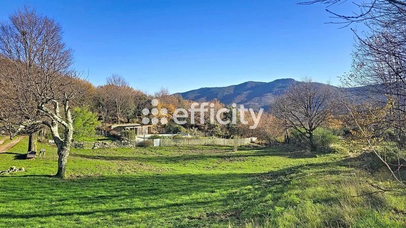 Mas - 300 m² - 11 pièces