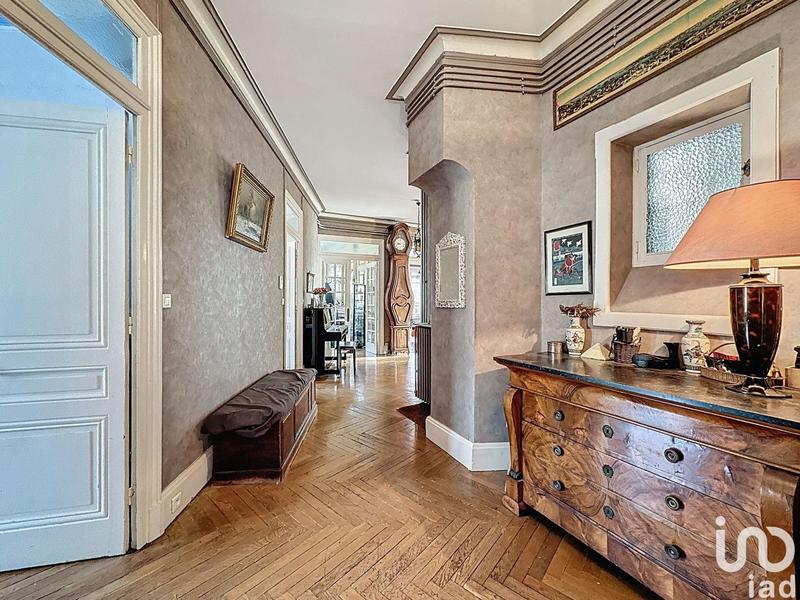 Local commercial - 212 m²