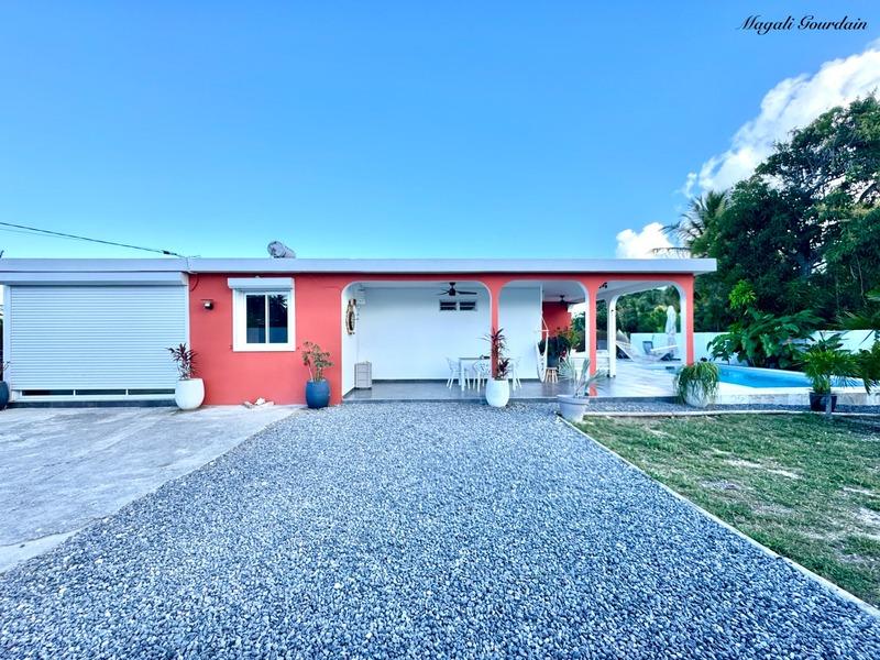 Maison - 92 m² - 4 pièces