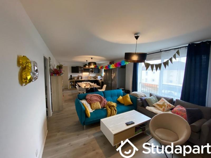 Chambre - 14 m² - 1 pièce