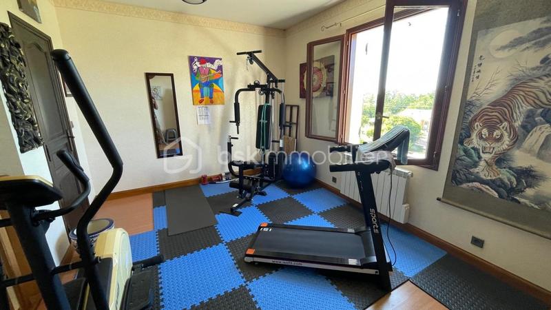 Propriété - 120 m² - 7 pièces