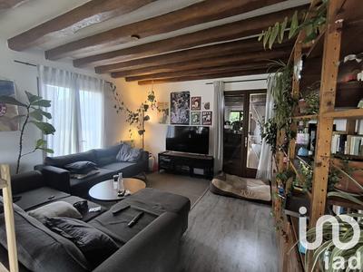 Maison - 207 m² - 8 pièces
