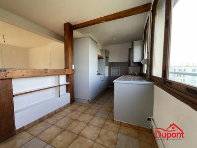 Appartement - 79 m² - 4 pièces