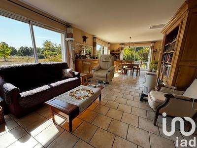 Maison - 144 m² - 5 pièces