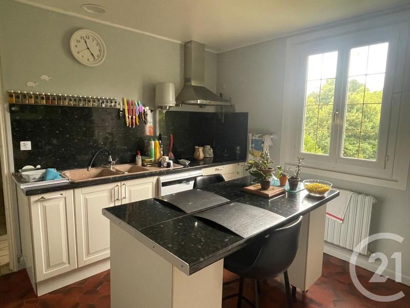 Maison - 127 m² - 6 pièces