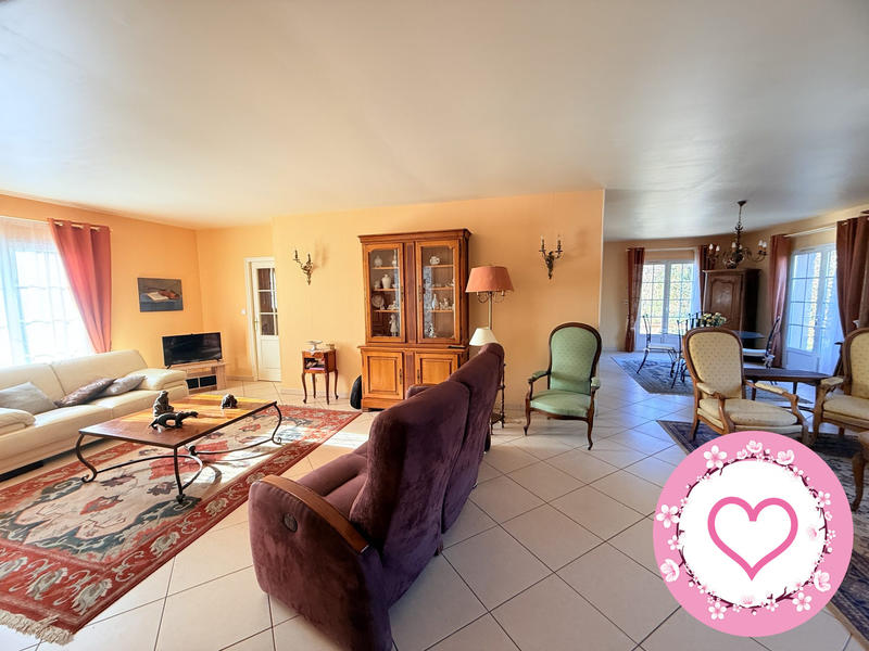 Maison - 165 m² - 6 pièces