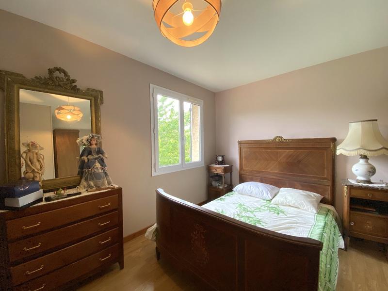 Maison - 227 m² - 7 pièces