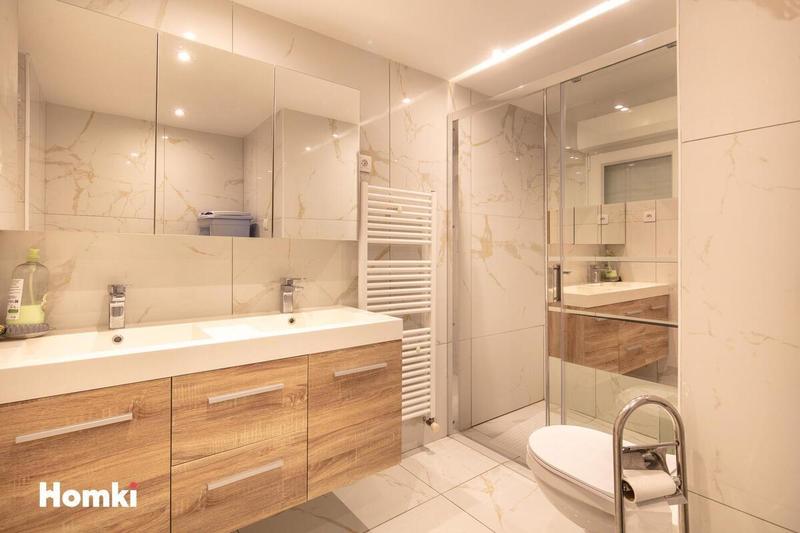 Maison - 173 m² - 8 pièces