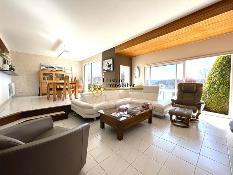 Maison - 174 m² - 6 pièces