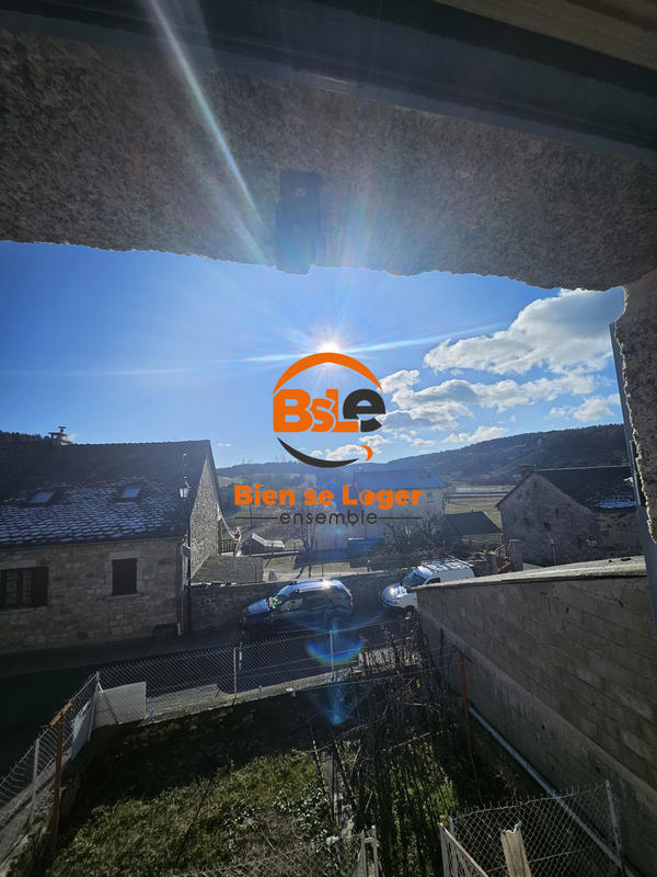 Appartement - 92 m² - 4 pièces