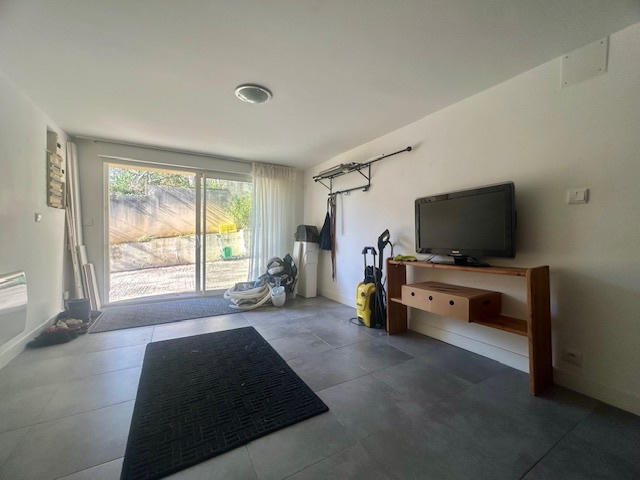 Maison - 82 m² - 5 pièces