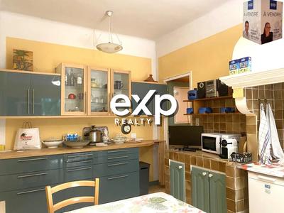 Maison - 96 m² - 4 pièces