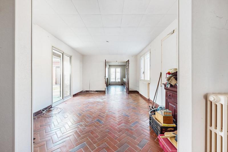 Maison - 198 m² - 8 pièces