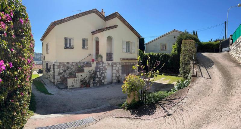 Villa - 170 m² - 6 pièces