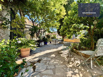 Maison ancienne - 218 m² - 9 pièces