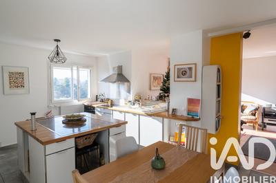 Appartement - 98 m² - 5 pièces