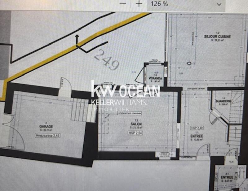 Maison - 186 m² - 8 pièces