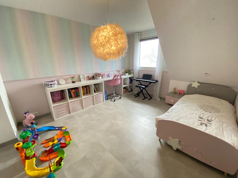 Maison - 110 m² - 4 pièces