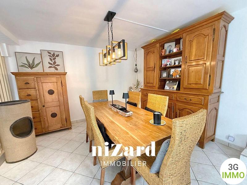 Maison ancienne - 102 m² - 5 pièces