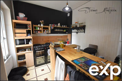 Maison traditionnelle - 69 m² - 4 pièces