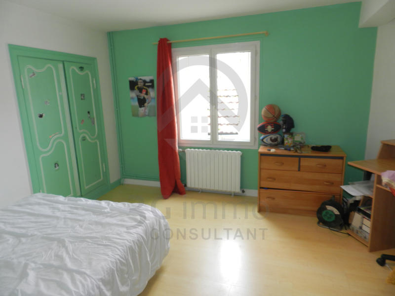 Maison - 189 m² - 7 pièces