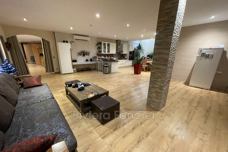 Local commercial - 600 m²