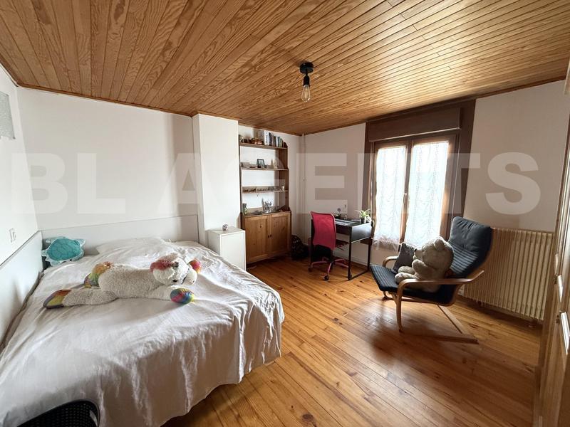 Maison - 122 m² - 5 pièces