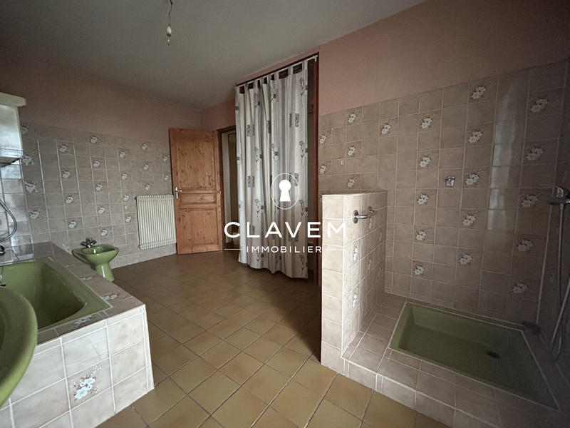 Maison - 163 m² - 5 pièces