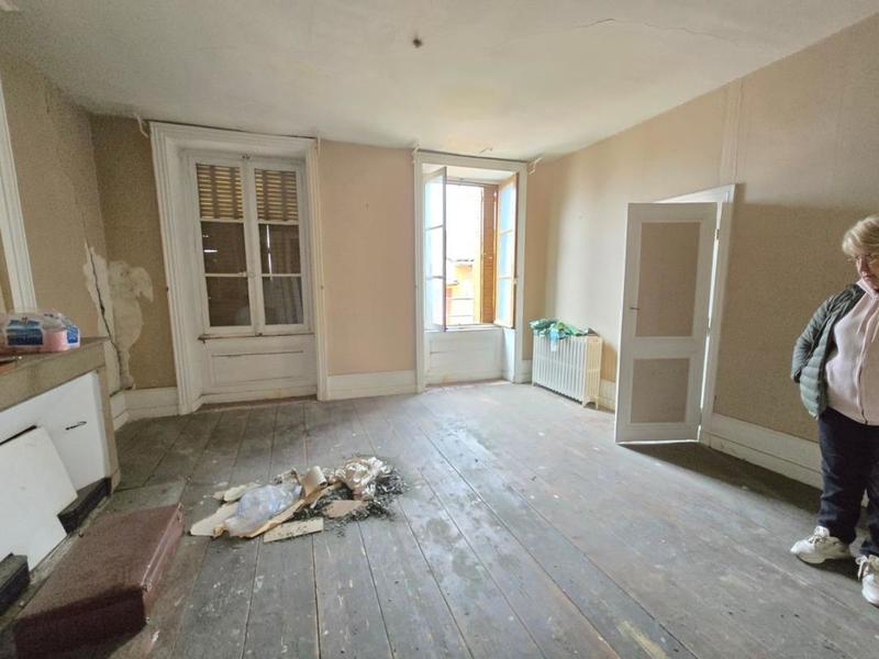 Immeuble - 194 m² - 8 pièces