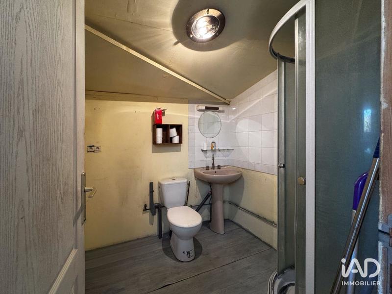 Local commercial - 310 m²