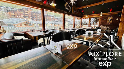 Fonds de commerce - Magasins - 1 000 m²